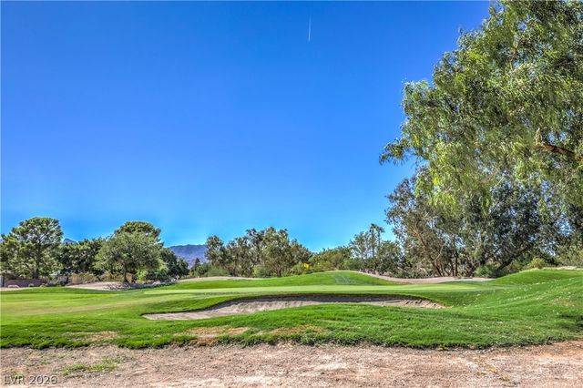 5152 Forest Oaks Drive, Las Vegas, NV 89149