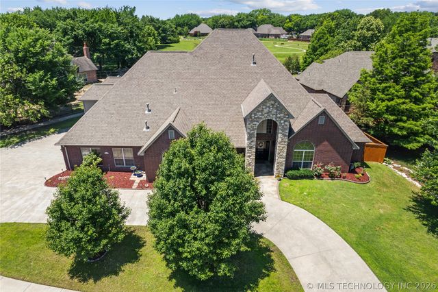 9112 N 139th East Avenue, Owasso, OK 74055