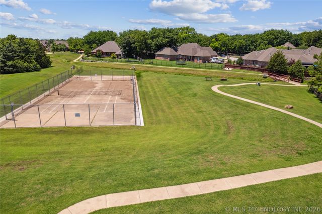 9112 N 139th East Avenue, Owasso, OK 74055