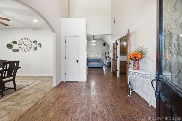 9112 N 139th East Avenue, Owasso, OK 74055