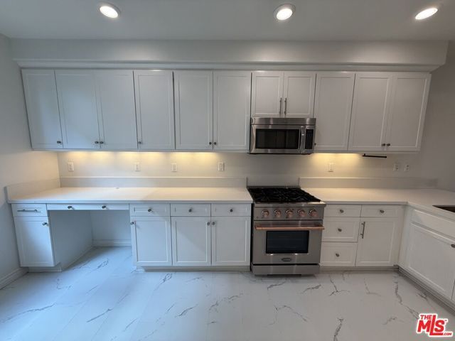 65 Plateau, Irvine, CA 92618