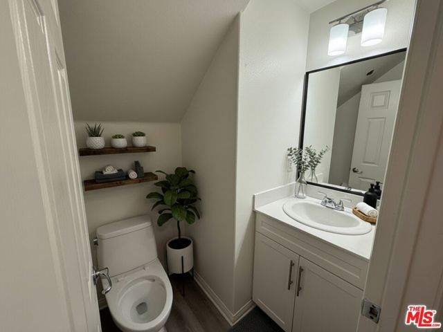 65 Plateau, Irvine, CA 92618