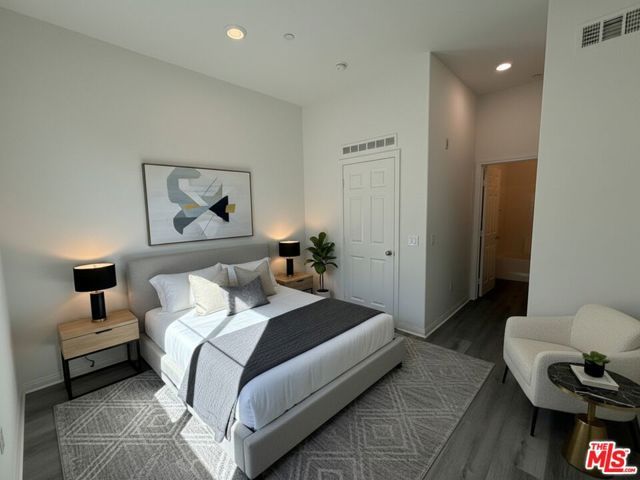 65 Plateau, Irvine, CA 92618