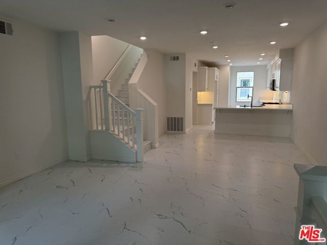 65 Plateau, Irvine, CA 92618