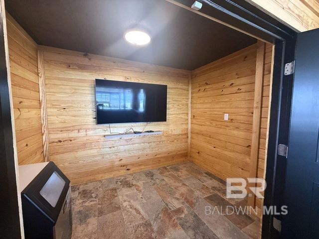 2400 W Beach Boulevard, Gulf Shores, AL 36542