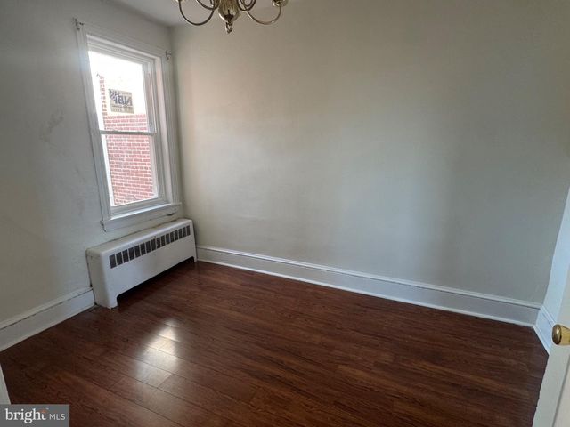 909 S BROOM ST, Wilmington, DE 19805