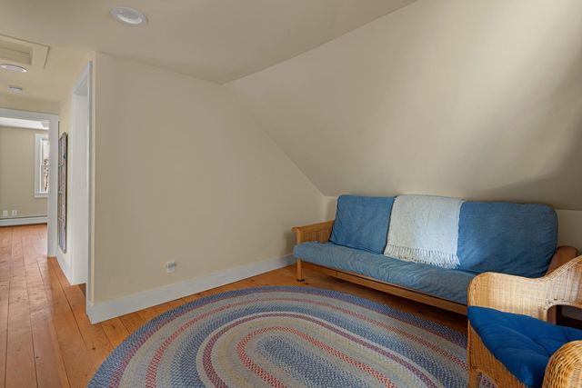 91 Manlin Road, Fayston, VT 05673