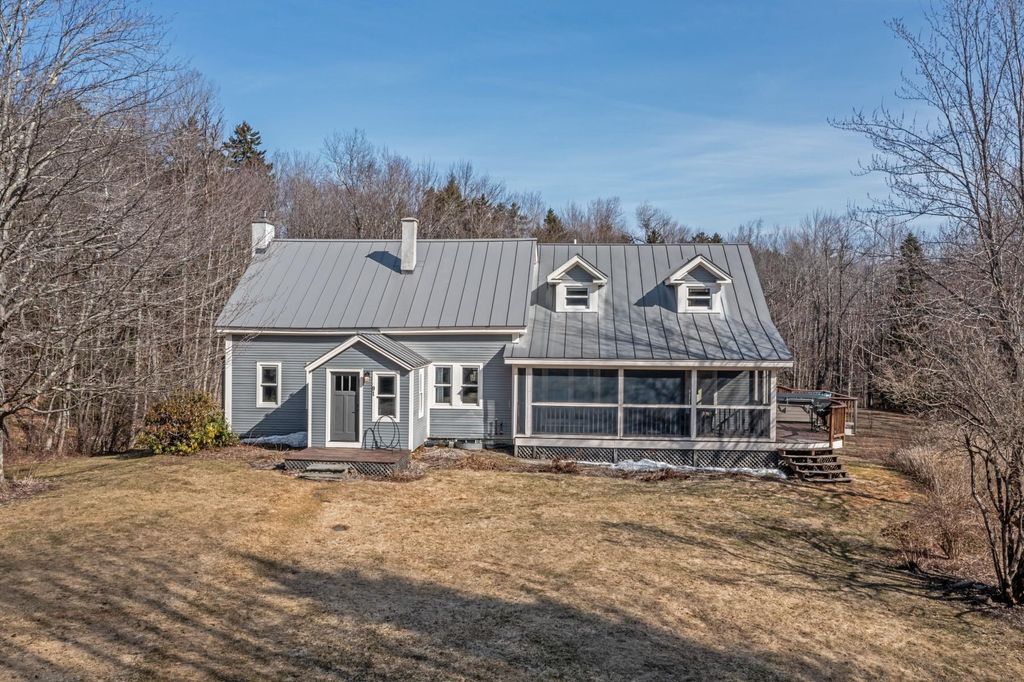 91 Manlin Road, Fayston, VT 05673