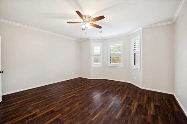 9106 Silverton Star Lane, Houston, TX 77070