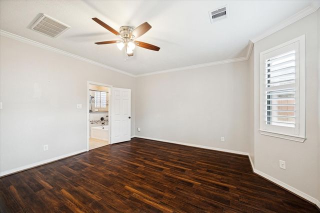 9106 Silverton Star Lane, Houston, TX 77070