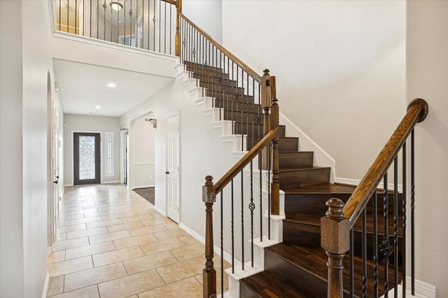 9106 Silverton Star Lane, Houston, TX 77070