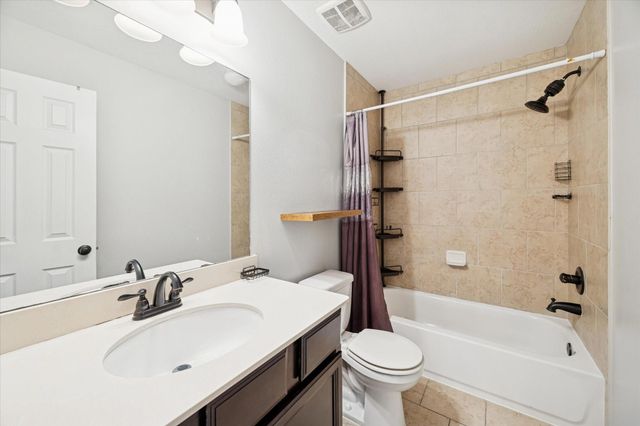 9106 Silverton Star Lane, Houston, TX 77070