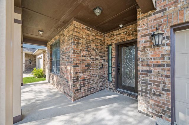 9106 Silverton Star Lane, Houston, TX 77070