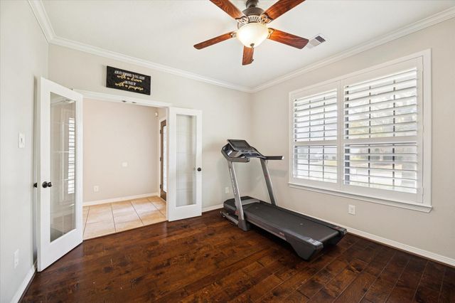 9106 Silverton Star Lane, Houston, TX 77070