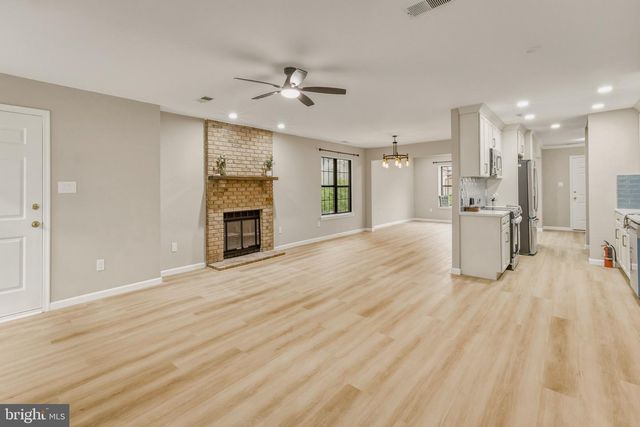 20 OLEANDER CT, Mount Laurel, NJ 08054