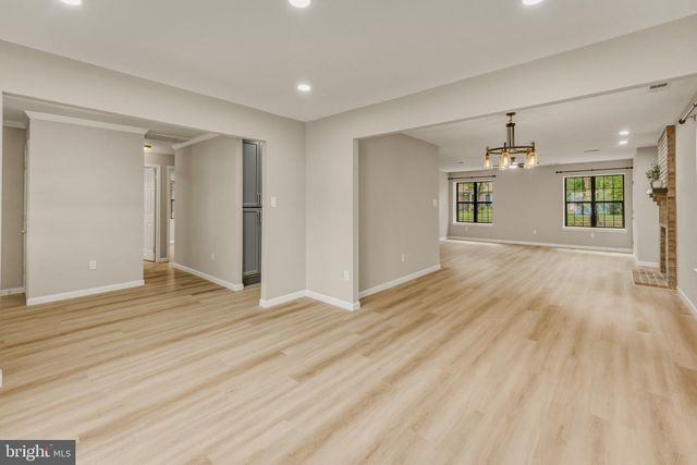 20 OLEANDER CT, Mount Laurel, NJ 08054