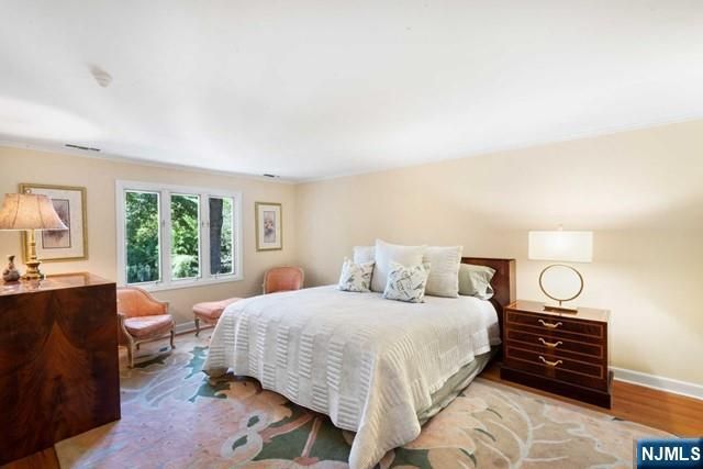 2 Canoe Lane, Roseland, NJ 07068