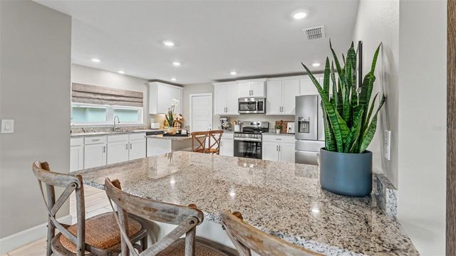 5280 TENNESSEE RIDGE COURT, Auburndale, FL 33823
