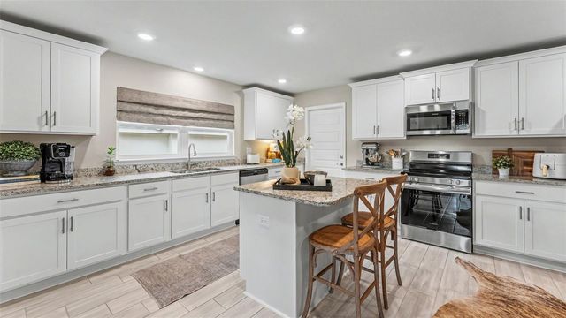 5280 TENNESSEE RIDGE COURT, Auburndale, FL 33823