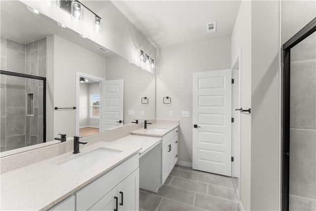 6000 SW Bear Creek Avenue, Bentonville, AR 72713