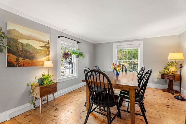 29 Middle Street, Amherst, NH 03031