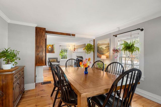 29 Middle Street, Amherst, NH 03031
