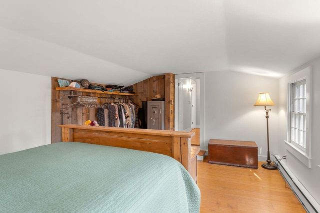 29 Middle Street, Amherst, NH 03031