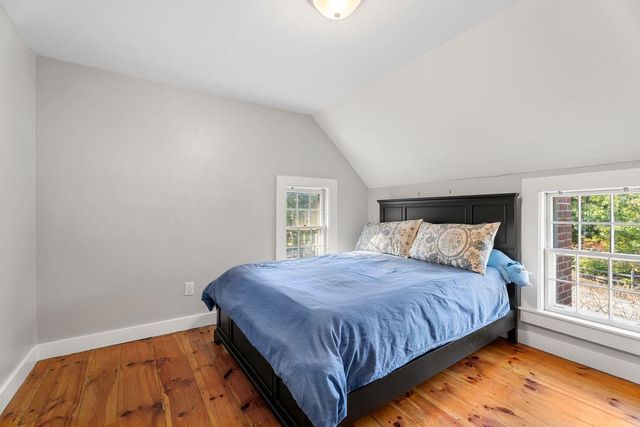 29 Middle Street, Amherst, NH 03031