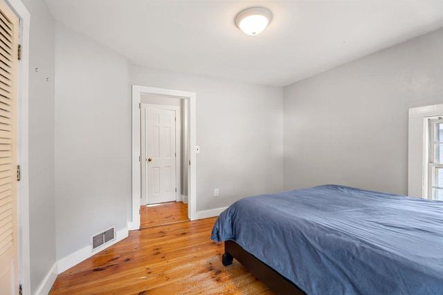 29 Middle Street, Amherst, NH 03031