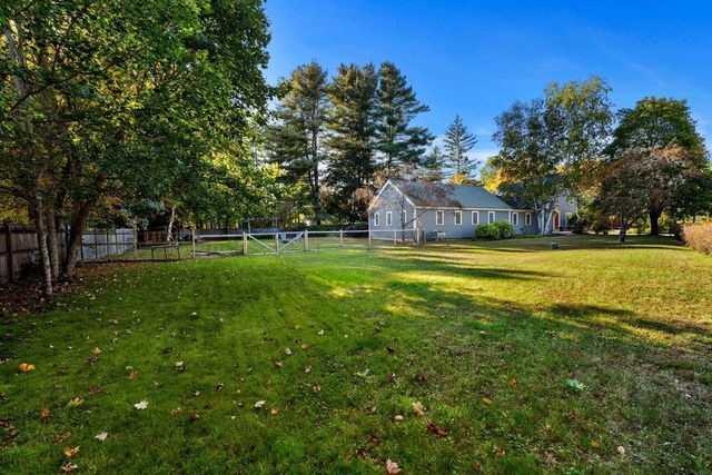 29 Middle Street, Amherst, NH 03031