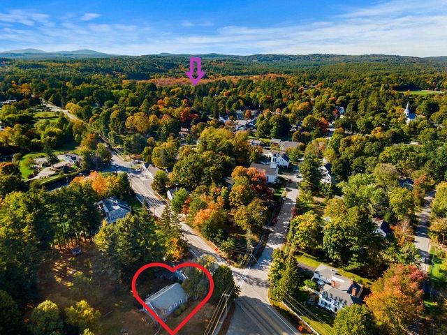 29 Middle Street, Amherst, NH 03031