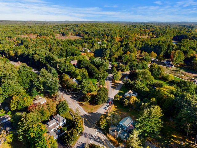 29 Middle Street, Amherst, NH 03031