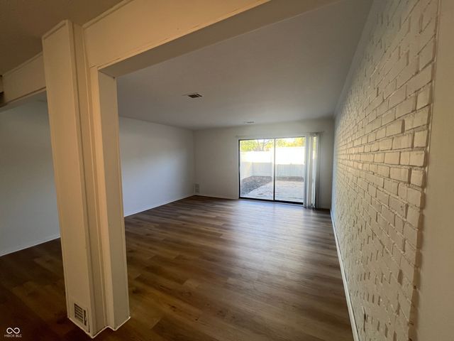 7348 Countrybrook Drive, Indianapolis, IN 46260