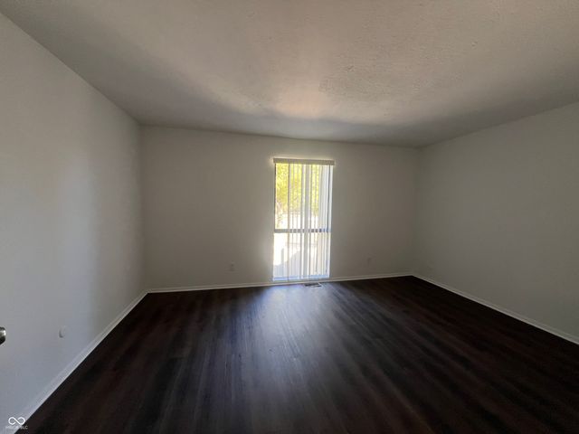 7348 Countrybrook Drive, Indianapolis, IN 46260