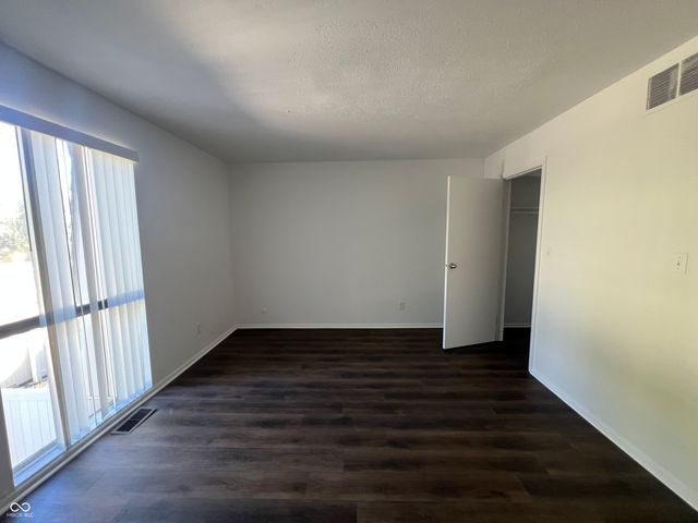 7348 Countrybrook Drive, Indianapolis, IN 46260