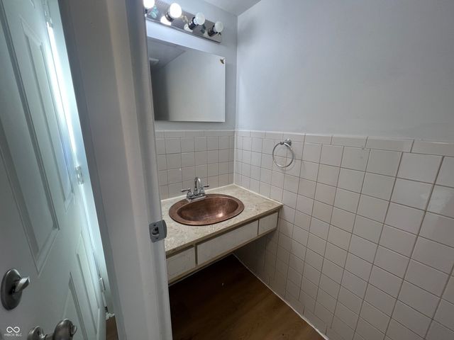 7348 Countrybrook Drive, Indianapolis, IN 46260