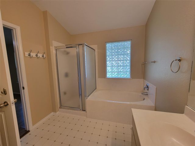 3307 Saint Genevieve DR, Leander, TX 78641