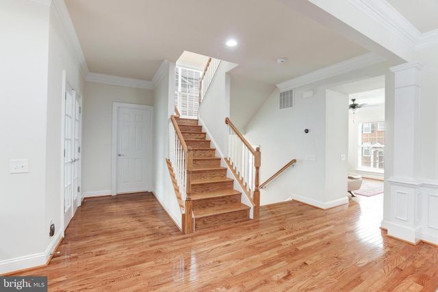 43538 HERITAGE GAP TER, Chantilly, VA 20152