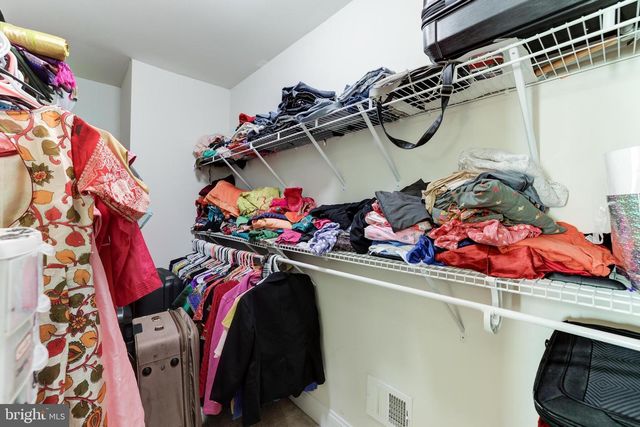 43538 HERITAGE GAP TER, Chantilly, VA 20152