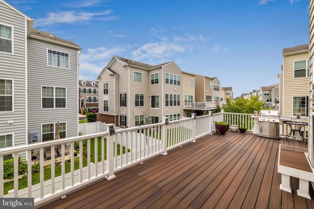 43538 HERITAGE GAP TER, Chantilly, VA 20152