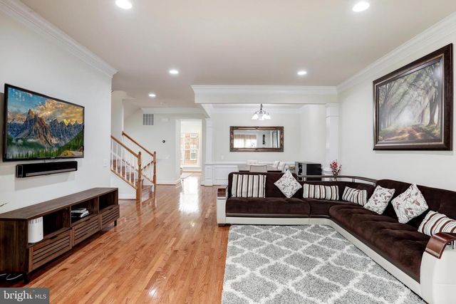 43538 HERITAGE GAP TER, Chantilly, VA 20152
