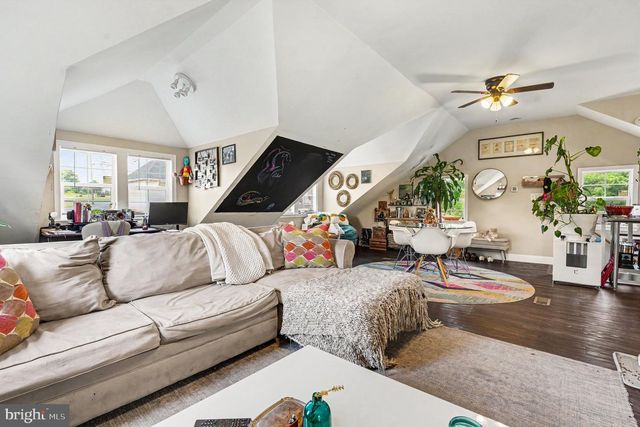 1120 SCHEER WAY, Collegeville, PA 19426