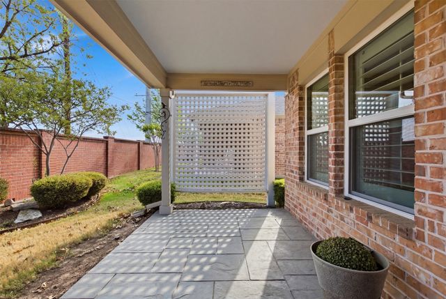 2490 Honeybee Lane, Frisco, TX 75036