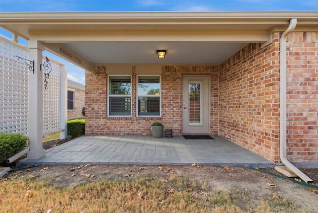 2490 Honeybee Lane, Frisco, TX 75036