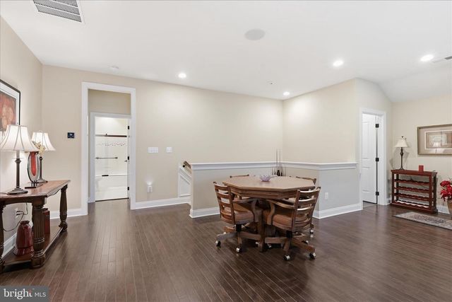 6198 CHANCELLORSVILLE DR, Gainesville, VA 20155