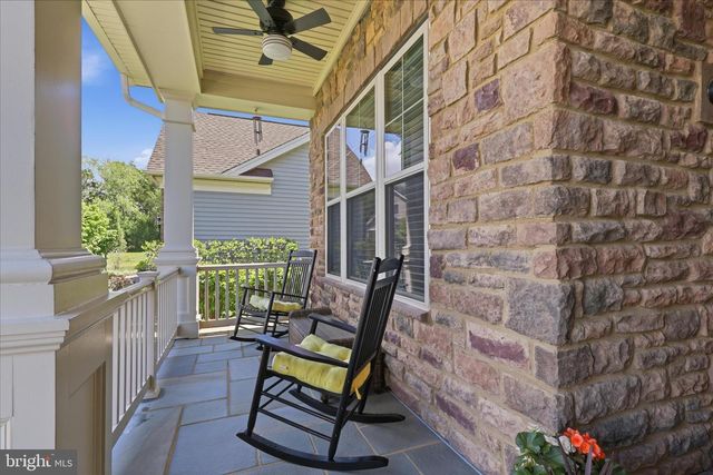 6198 CHANCELLORSVILLE DR, Gainesville, VA 20155