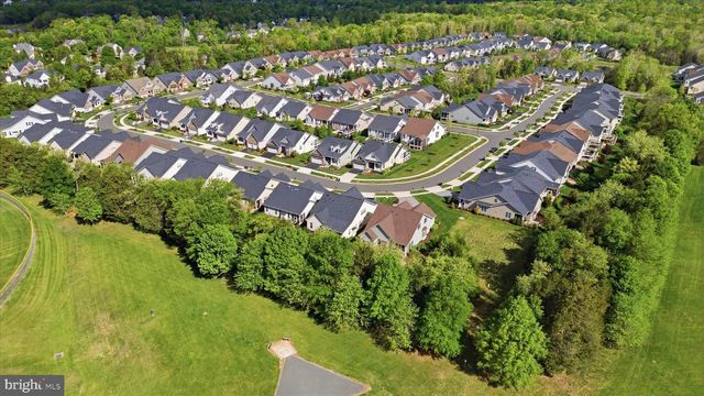 6198 CHANCELLORSVILLE DR, Gainesville, VA 20155
