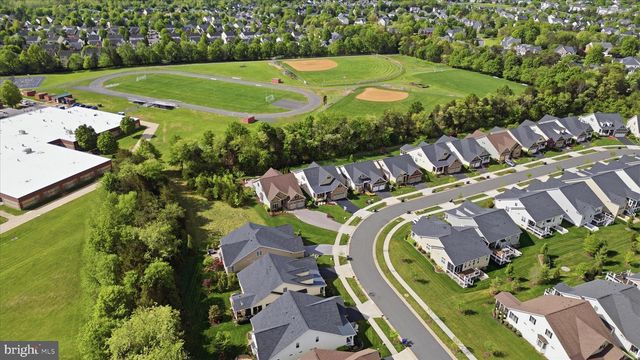 6198 CHANCELLORSVILLE DR, Gainesville, VA 20155