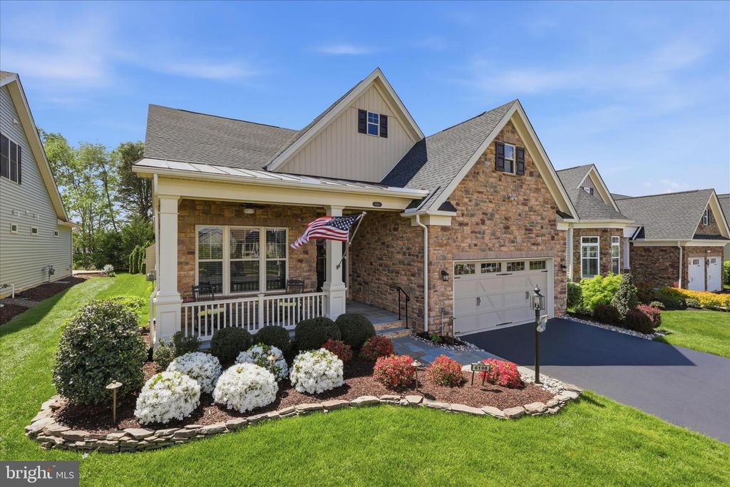 6198 CHANCELLORSVILLE DR, Gainesville, VA 20155