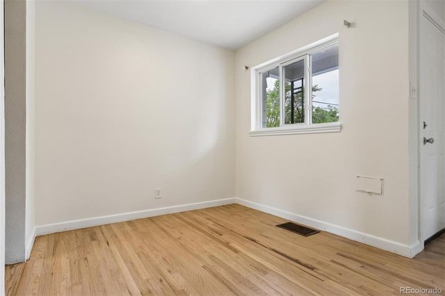 1100 Kingston Street, Aurora, CO 80010
